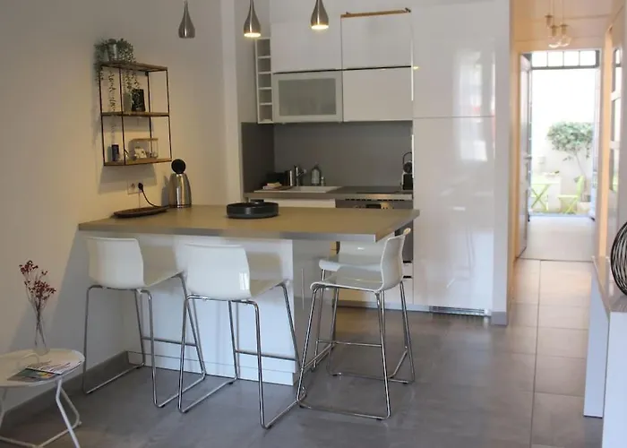 Daire Superbe T2 Spacieux Centre-ville Avec Exterieur *